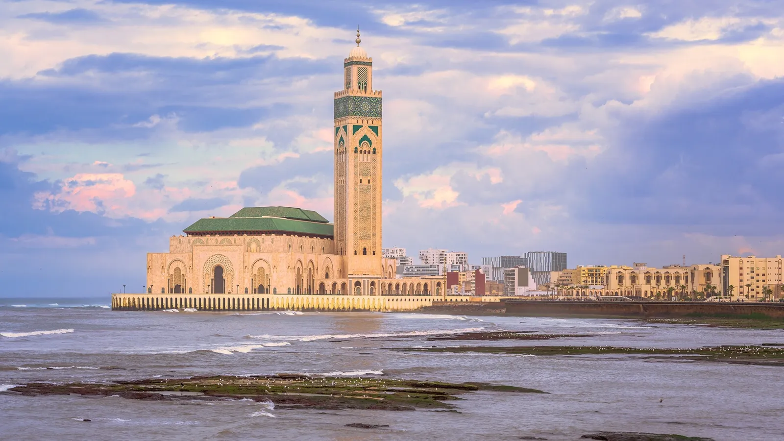 Arrival in Casablanca – The Modern Metropolis
